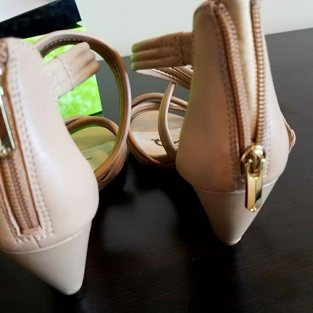 Sale! Sam Edelman Sandals Buckle Strap - Picture 6 of 8